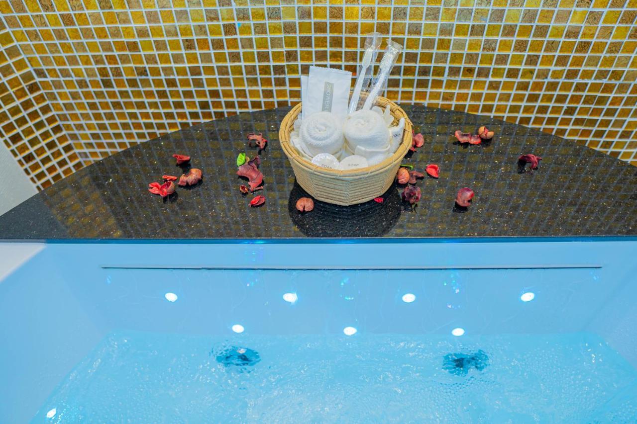 Flypod Hotel كوتا كينابالو المظهر الخارجي الصورة